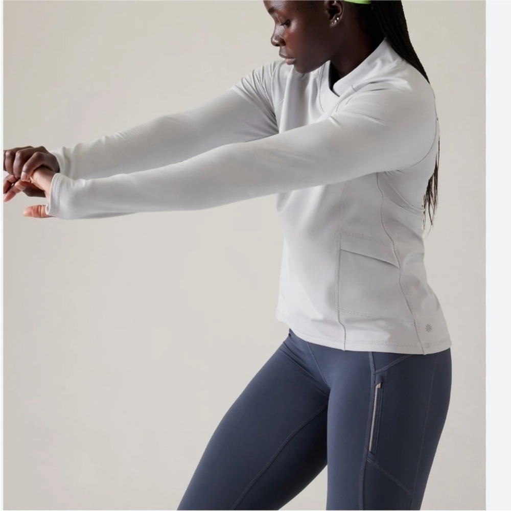 ATHLETA Whistler Cross Neck top long sleeve shirt relaxed fit pockets white XL